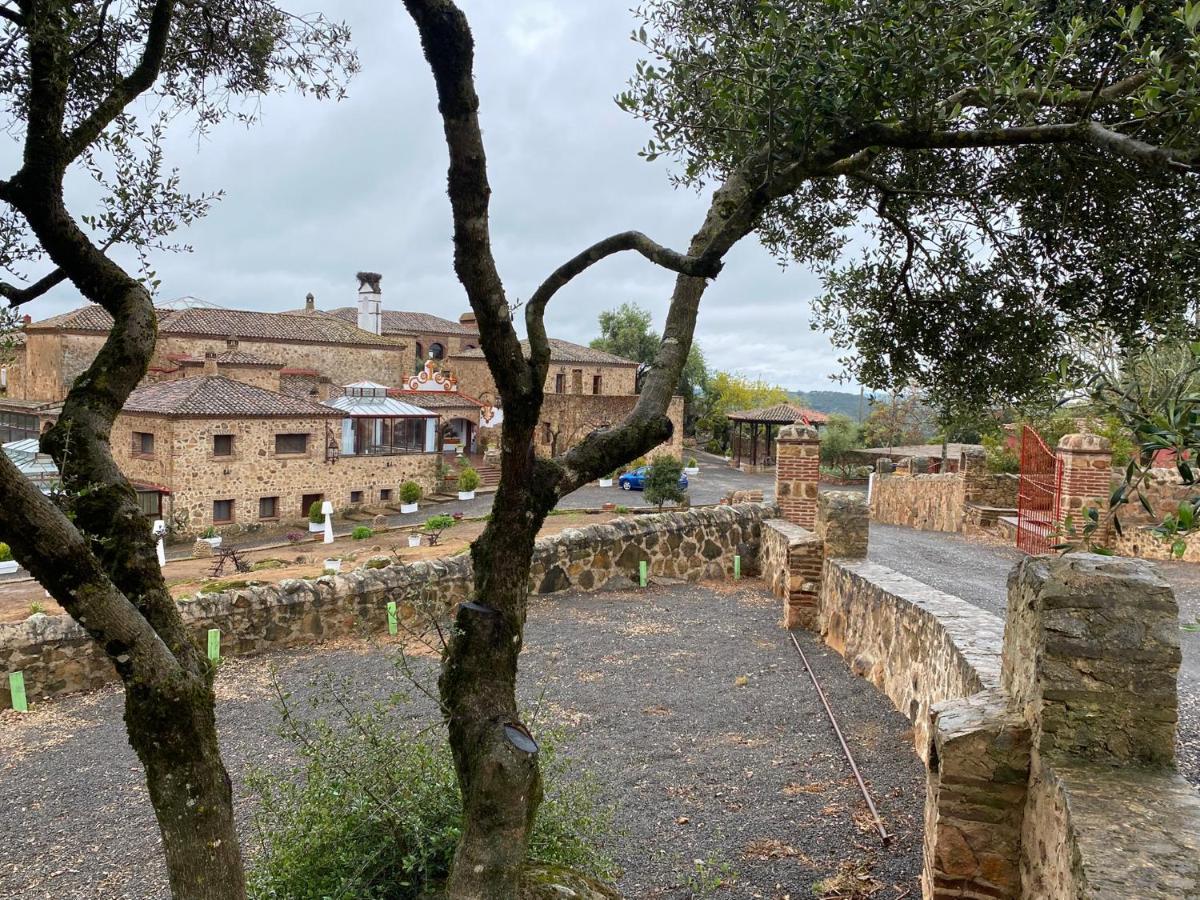 Casas Rurales Monasterio De Rocamador Almendral ภายนอก รูปภาพ