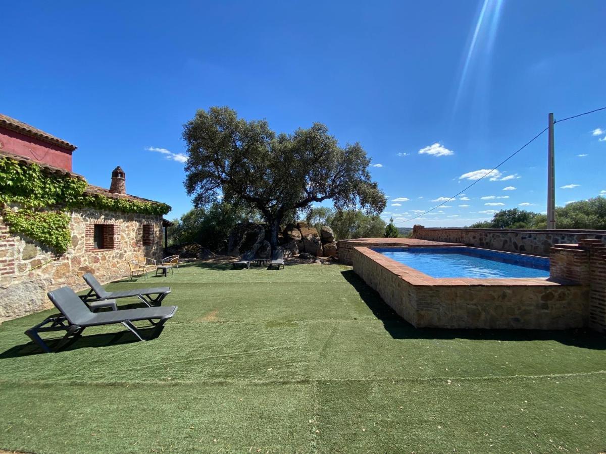 Casas Rurales Monasterio De Rocamador Almendral ภายนอก รูปภาพ